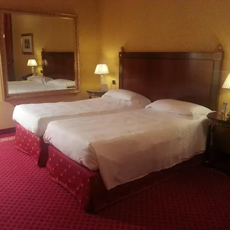 Hotel Maxim