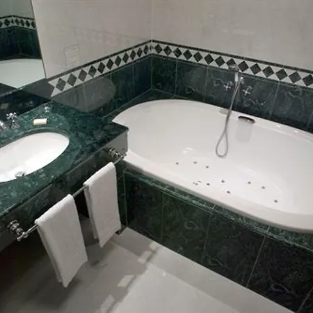 Hotel Maxim