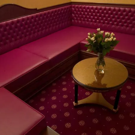Hotel Maxim Peschiera Borromeo