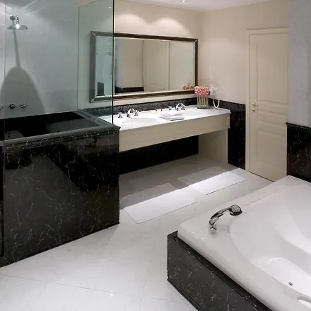 Hotel Maxim Peschiera Borromeo